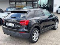 Gebraucht Audi Q2 Basis 150 PS (110 kW) 2018 Schwarz SUV