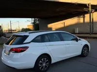 Używany Opel Astra Edition 110 KM (80 kW) 2019 Biały Kombi