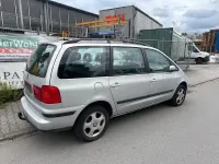 Używany Seat Alhambra 150 KM (110 kW) 2003 Srebrny Minivan