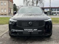 Neu Volvo XC90 Plus 455 PS (334 kW) 2026 Schwarz SUV