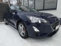 Gebraucht Ford Focus 125 PS (91 kW) 2020 Blazer blue Kleinwagen