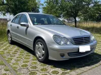 Gebraucht Mercedes C180 Classic 143 PS (105 kW) 2006 Silber Kombi
