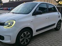 Gebraucht Renault Twingo 93 PS (68 kW) 2022 Weiß Kleinwagen
