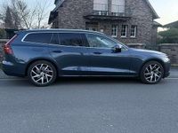 Gebraucht Volvo V60 Inscription 250 PS (183 kW) 2019 Kombi