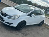Gebraucht Opel Corsa 87 PS (63 kW) 2010 Weiß Kleinwagen