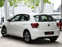 Gebraucht VW Polo Comfortline 75 PS (55 kW) 2017 Weiß Kleinwagen