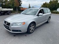 Gebraucht Volvo V70 163 PS (119 kW) 2012 Silber Kombi