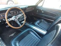 Second-hand Ford V8 224 CP (164 kW) 1966 Verde Berlinǎ