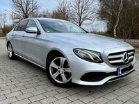 Gebraucht Mercedes E220 Avantgarde 194 PS (142 kW) 2016 Grau Limousine