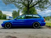 Usata Audi A4 110 CV (80 kW) 1996 Blu Station wagon