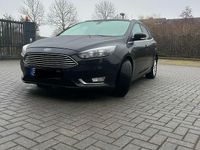 Gebraucht Ford Focus Titanium 150 PS (110 kW) 2016 Schwarz Kombi