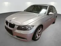 Gebraucht BMW 330 Sport Line 231 PS (169 kW) 2006 Silber Limousine