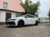 Gebraucht VW Golf VIII R 333 PS (244 kW) 2025 Weiß Limousine