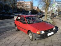Gebraucht Toyota Starlet 75 PS (55 kW) 1994 Rot Kleinwagen