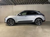 Gebraucht Porsche Macan Turbo 245 PS (180 kW) 2020 Dolomitsilbermetallic SUV