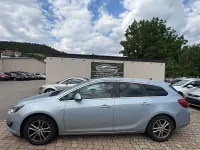 Gebraucht Opel Astra Innovation 165 PS (121 kW) 2014 Blau Kombi