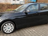 Gebraucht BMW 116 Advantage 109 PS (80 kW) 2016 Schwarz Kleinwagen