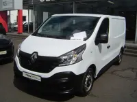 Gebraucht Renault Trafic Komfort 95 PS (69 kW) 2018 Gletscherweiss (weiss) Van / Kleinbus