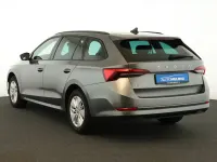 Gebraucht Skoda Octavia Ambition 150 PS (110 kW) 2023 Graphite grey metallic Kombi