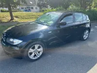 Gebraucht BMW 118 143 PS (105 kW) 2011 Black sapphire metallic Kleinwagen