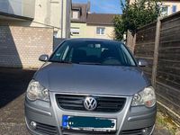 Gebraucht VW Polo Trendline 80 PS (58 kW) 2009 Silber Kleinwagen