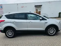 Gebraucht Ford Kuga 140 PS (102 kW) 2013 Grau SUV