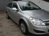 Gebraucht Opel Astra Selection 110 PS (80 kW) 2009 Silber Kombi