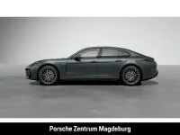 Neu Porsche Panamera 4 470 PS (345 kW) 2026 Grau Kleinwagen