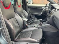 Gebraucht Skoda Octavia RS 184 PS (135 kW) 2016 Grau Kleinwagen