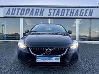 Gebraucht Volvo V40 Momentum 310 PS (228 kW) 2016 Schwarz Limousine