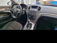 Gebraucht Opel Insignia 140 PS (102 kW) 2010 Schwarz Kombi