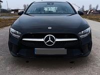 Gebraucht Mercedes A180 Advanced 116 PS (85 kW) 2021 Schwarz Limousine