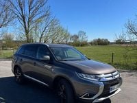 Gebraucht Mitsubishi Outlander 150 PS (110 kW) 2017 SUV