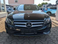 Gebraucht Mercedes E220 194 PS (142 kW) 2018 Schwarz Limousine