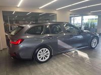 Gebraucht BMW 320 Advantage 190 PS (139 kW) 2021 Grau Kombi