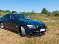 Gebraucht BMW 750 408 PS (300 kW) 2009 Blau Limousine