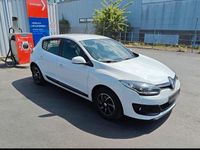 Gebraucht Renault Mégane 110 PS (80 kW) 2015 Weiß Limousine