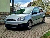 Gebraucht Ford Fiesta 69 PS (50 kW) 2004 Silber Kleinwagen