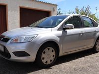 Usado Ford Focus 100 CV (73 kW) 2010 Plateado Berlina