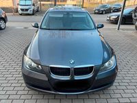 Gebraucht BMW 320 150 PS (110 kW) 2005 Silber Limousine