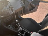 Gebraucht Ford Focus 125 PS (91 kW) 2016 Braun Limousine