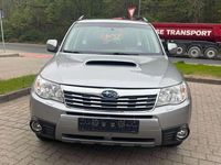 Käytetty Subaru Forester 147 HP (108 kW) 2010 Harmaa Katumaasturi