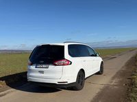 Gebraucht Ford Galaxy 179 PS (131 kW) 2016 Weiß Van / Kleinbus