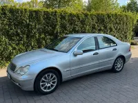 Usata Mercedes C180 143 CV (105 kW) 2004 Argento Berlina