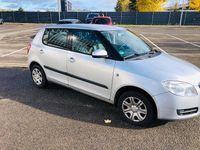 Gebraucht Skoda Fabia Ambiente 86 PS (63 kW) 2008 Silber Kleinwagen