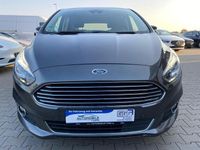 Gebraucht Ford S-MAX Titanium 179 PS (131 kW) 2015 Grau Van / Kleinbus