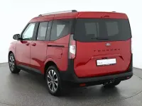 Gebraucht Ford Tourneo Courier Titanium 125 PS (91 kW) 2025 Rot Van / Kleinbus