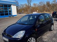 Gebraucht Ford Fiesta 69 PS (50 kW) 2002 Blau Kleinwagen