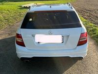 Gebraucht Mercedes C250 204 PS (150 kW) 2012 Weiß Kombi