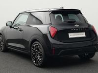 Gebraucht Mini Cooper S Favoured 204 PS (150 kW) 2024 Schwarz Kleinwagen
